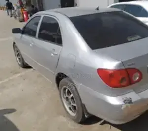 Toyota Corolla LE 2006 Silver