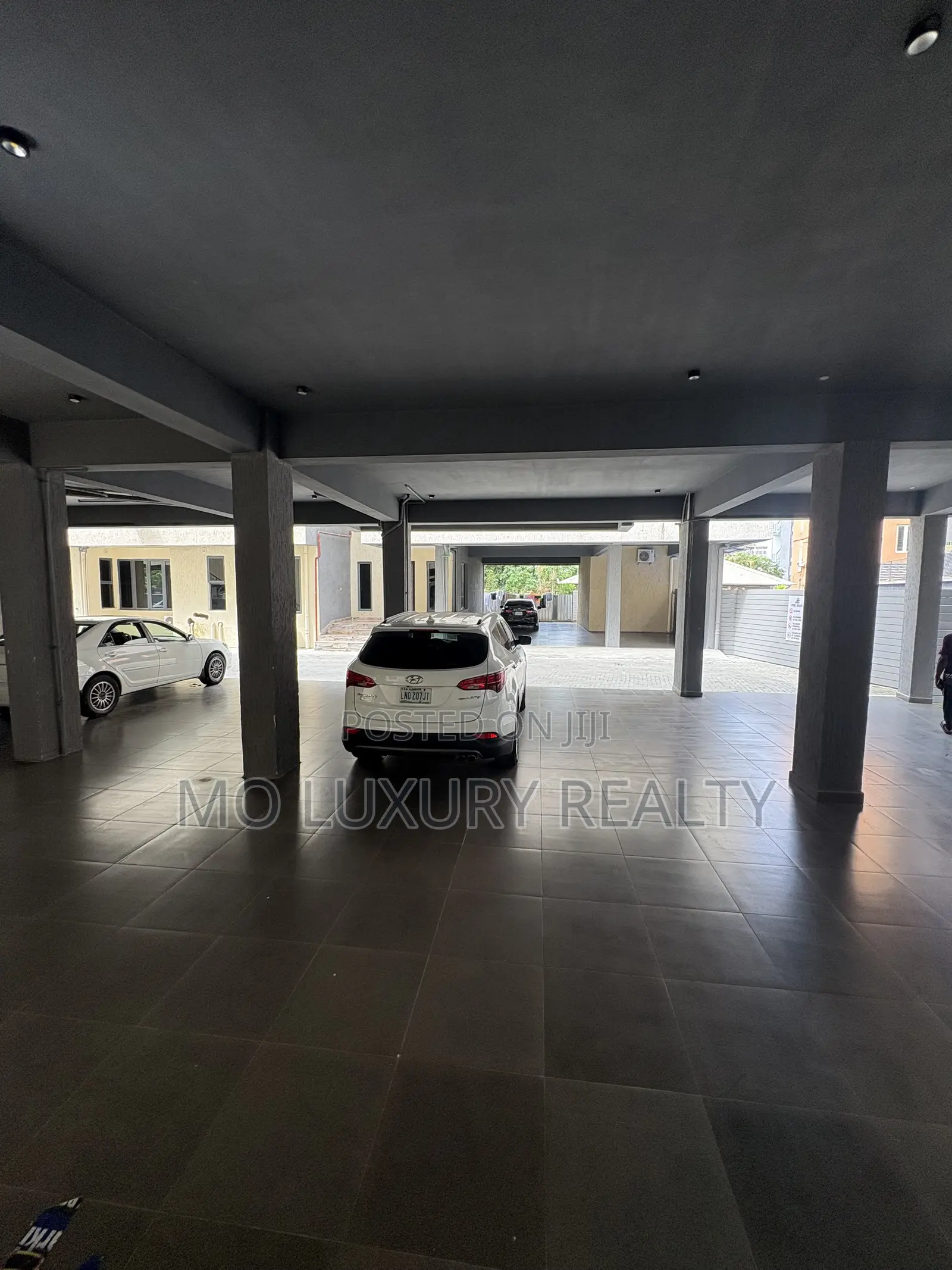 2 Bedroom Apt Shortlet