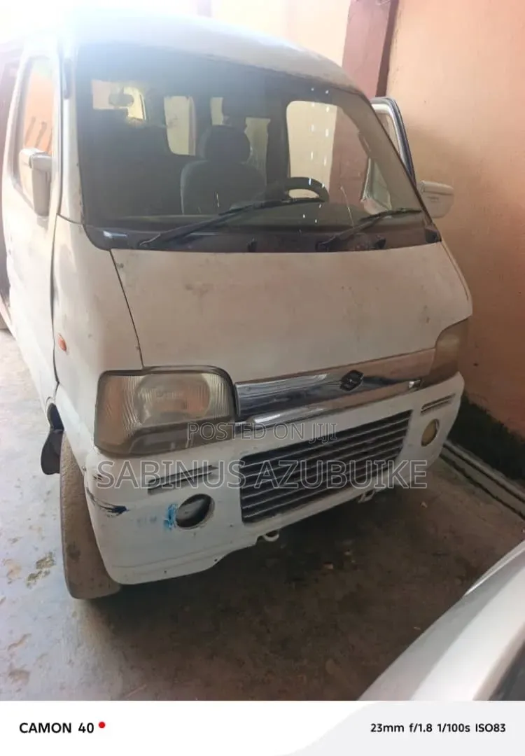 Suzuki Every 2005 White