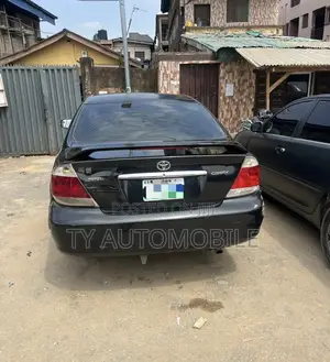 Toyota Camry 2005 Black