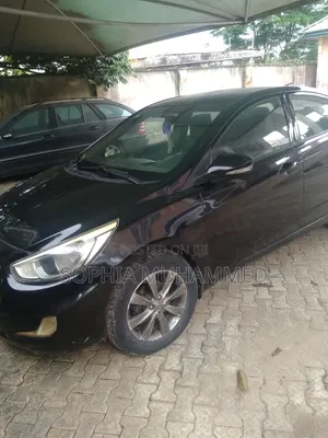 Hyundai Accent 2012 Black