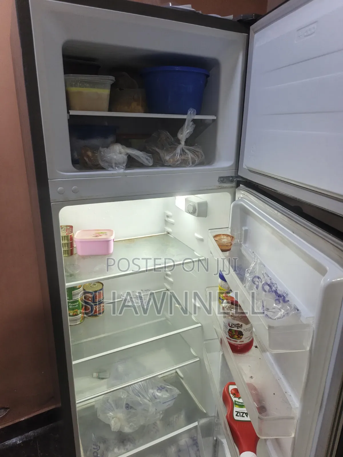 Hisense 240L Refrigerator
