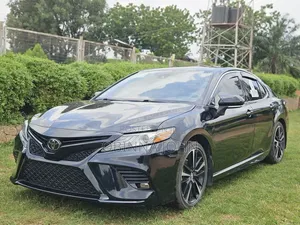 Toyota Camry 2019 Black