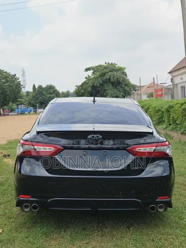 Toyota Camry 2019 Black