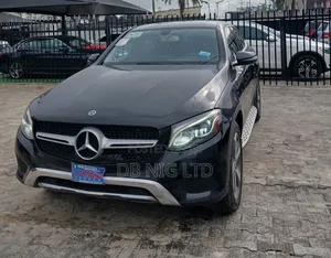 Mercedes-Benz GLC-Class 2017 Black