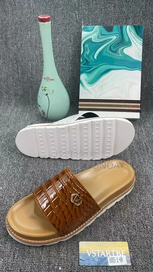 Classic Leather Men's Slides