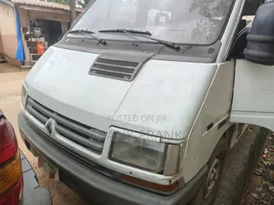 Renault Master 2005 White