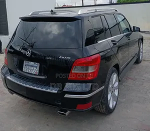 Mercedes-Benz GLK-Class 350 4MATIC 2010 Black