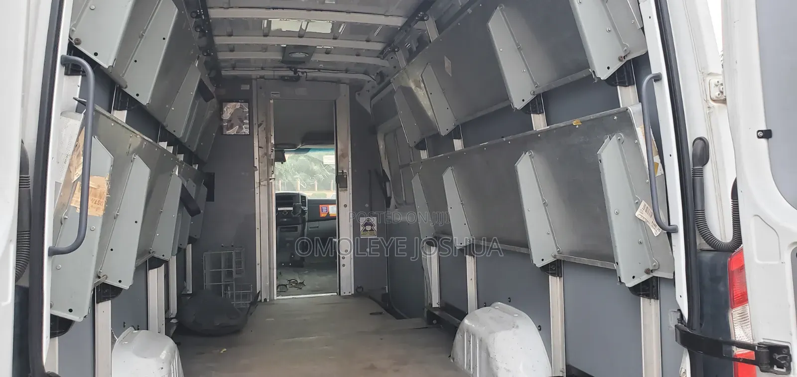 Mercedes-Benz Sprinter 2012 White