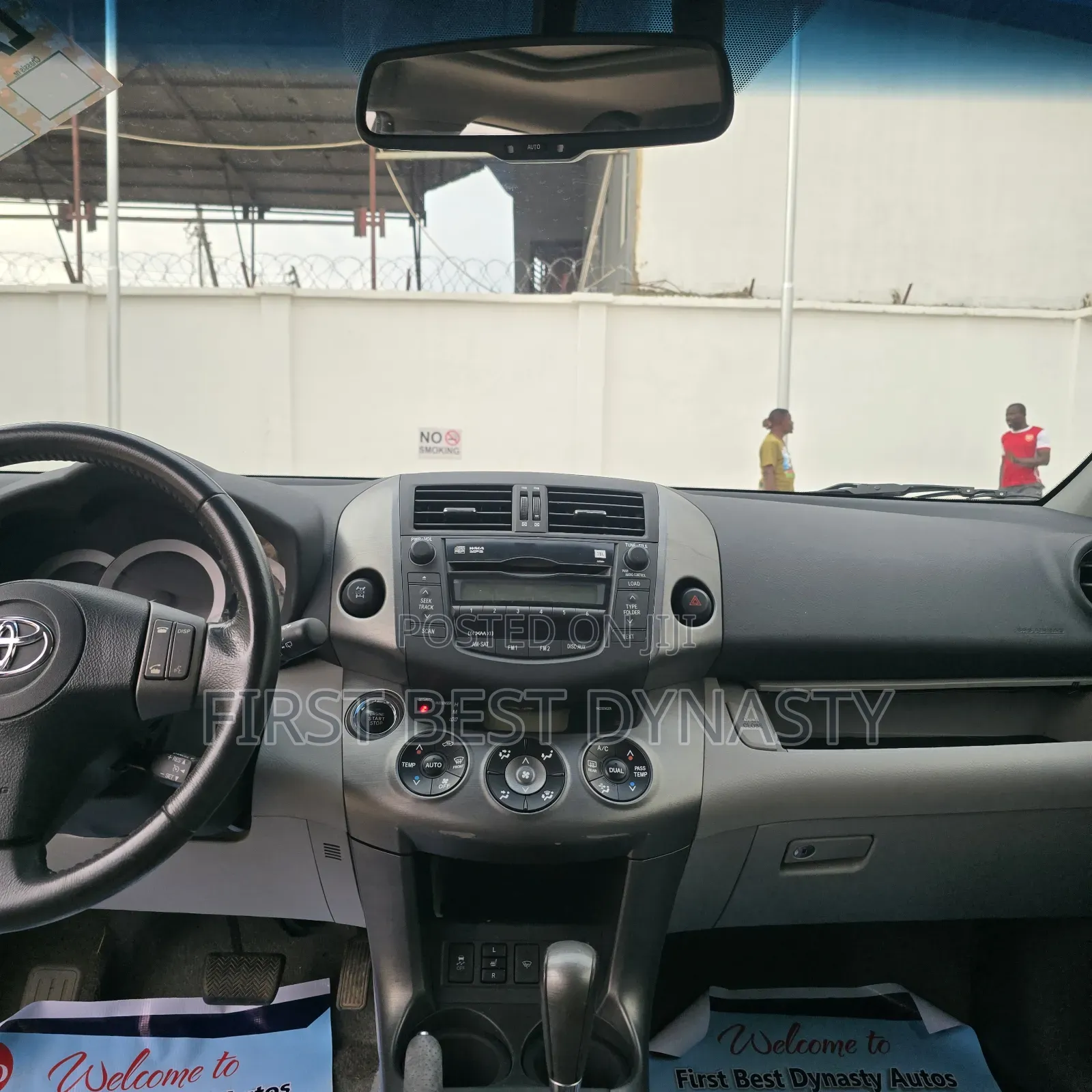 Toyota RAV4 2011 Black