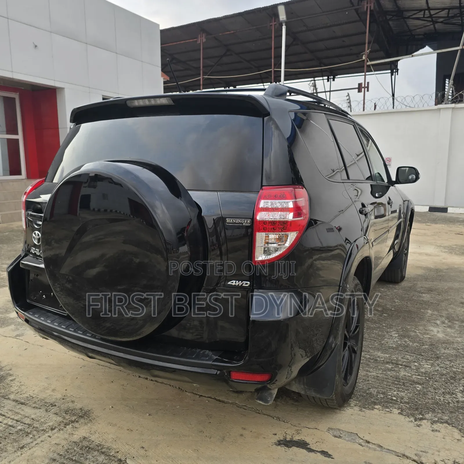 Toyota RAV4 2011 Black