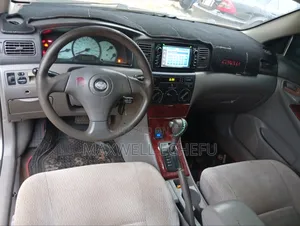 Toyota Corolla 2004 Gray
