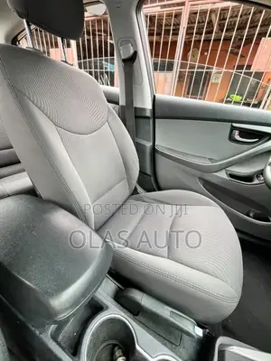 Hyundai Elantra 2016