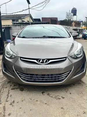 Hyundai Elantra 2015