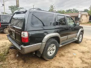 Toyota 4-Runner 2002 Black