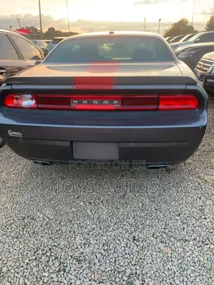 Dodge Challenger SXT 2dr Coupe (3.6L 6cyl 8A) 2015 Black