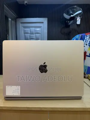 Laptop Apple MacBook Pro 2021 M1 Max 64GB Apple M1 Max SSD 4T