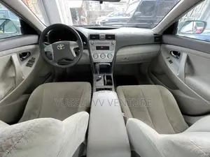 Toyota Camry 2010 White