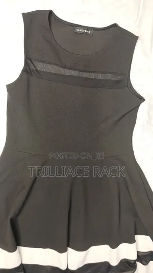 Plus Size Sleeveless Flare Dress - UK 16