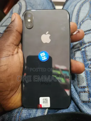 Apple iPhone X 64 GB Black
