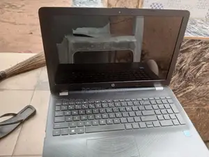 Laptop HP 15 4GB Intel Celeron HDD 500GB