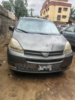 Toyota Sienna 2005 Gray