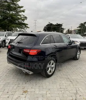 Mercedes-Benz GLC-Class 2017 Blue