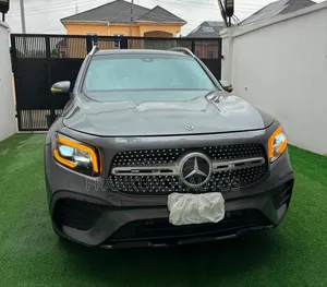 Mercedes-Benz GLB-Class 2020 Silver