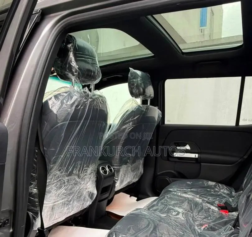 Mercedes-Benz GLB-Class 2020 Silver