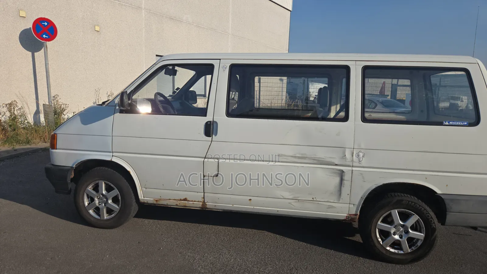 Volkswagen Transporter 1995 White