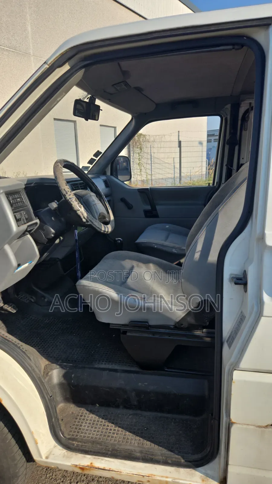 Volkswagen Transporter 1995 White
