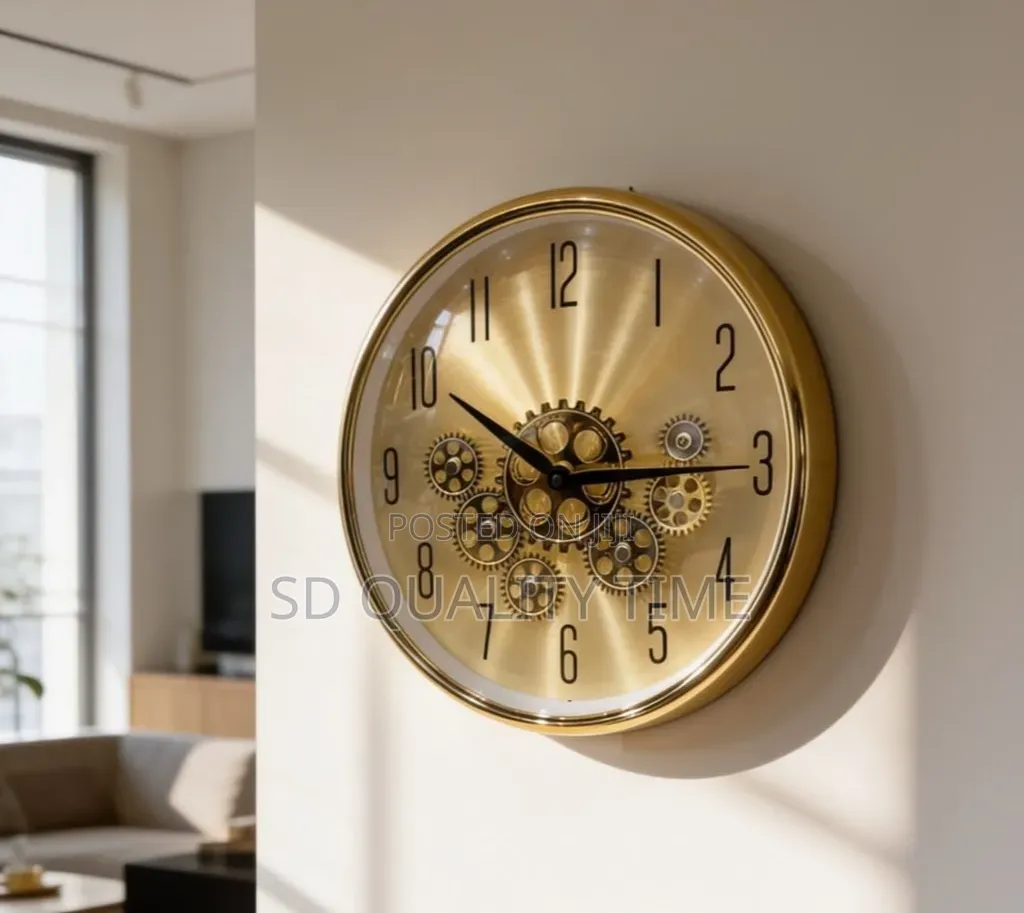 Luxurious Modern Wall Clock