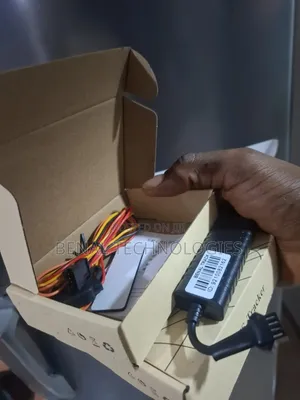Advanced GPS Tracker Device