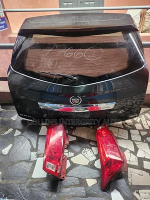 Cadillac SRX Back Boot With Back Lights