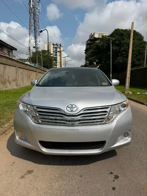 Toyota Venza 2010 Silver