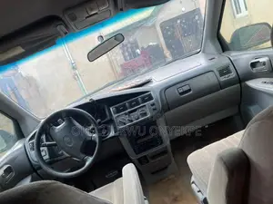 Toyota Sienna 1999 Burgundy