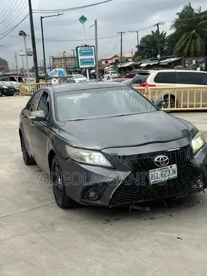 Toyota Camry 2010 Gray