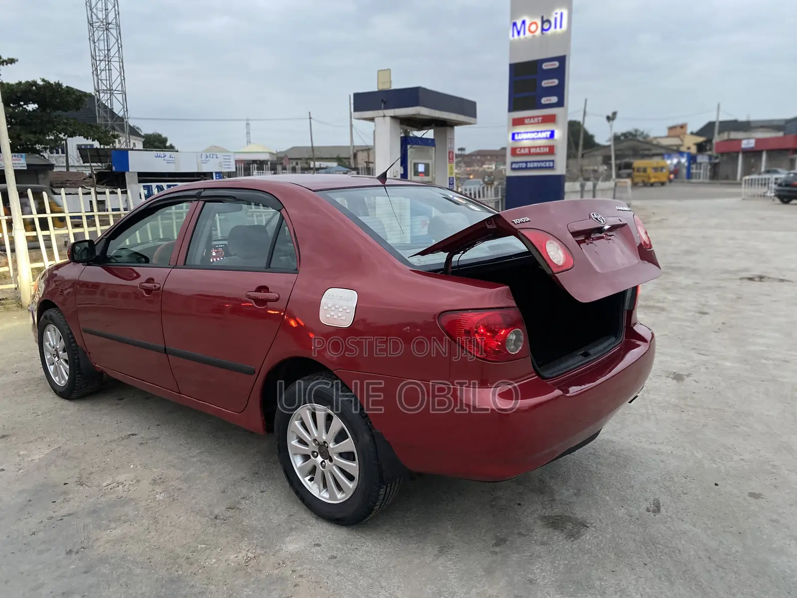 Toyota Corolla LE 2004 Red