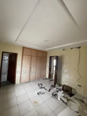 3bdrm Apartment in United Estate, Sangotedo for rent