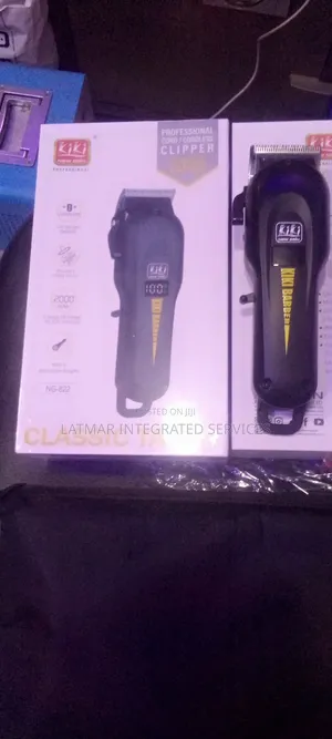 Digital Rechargeable Clippers