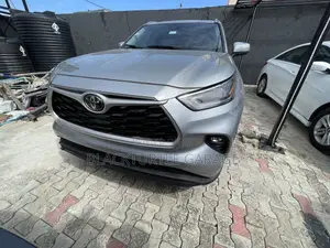 Toyota Highlander 2020 Gray