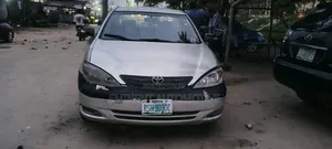 Toyota Camry 2004 Silver