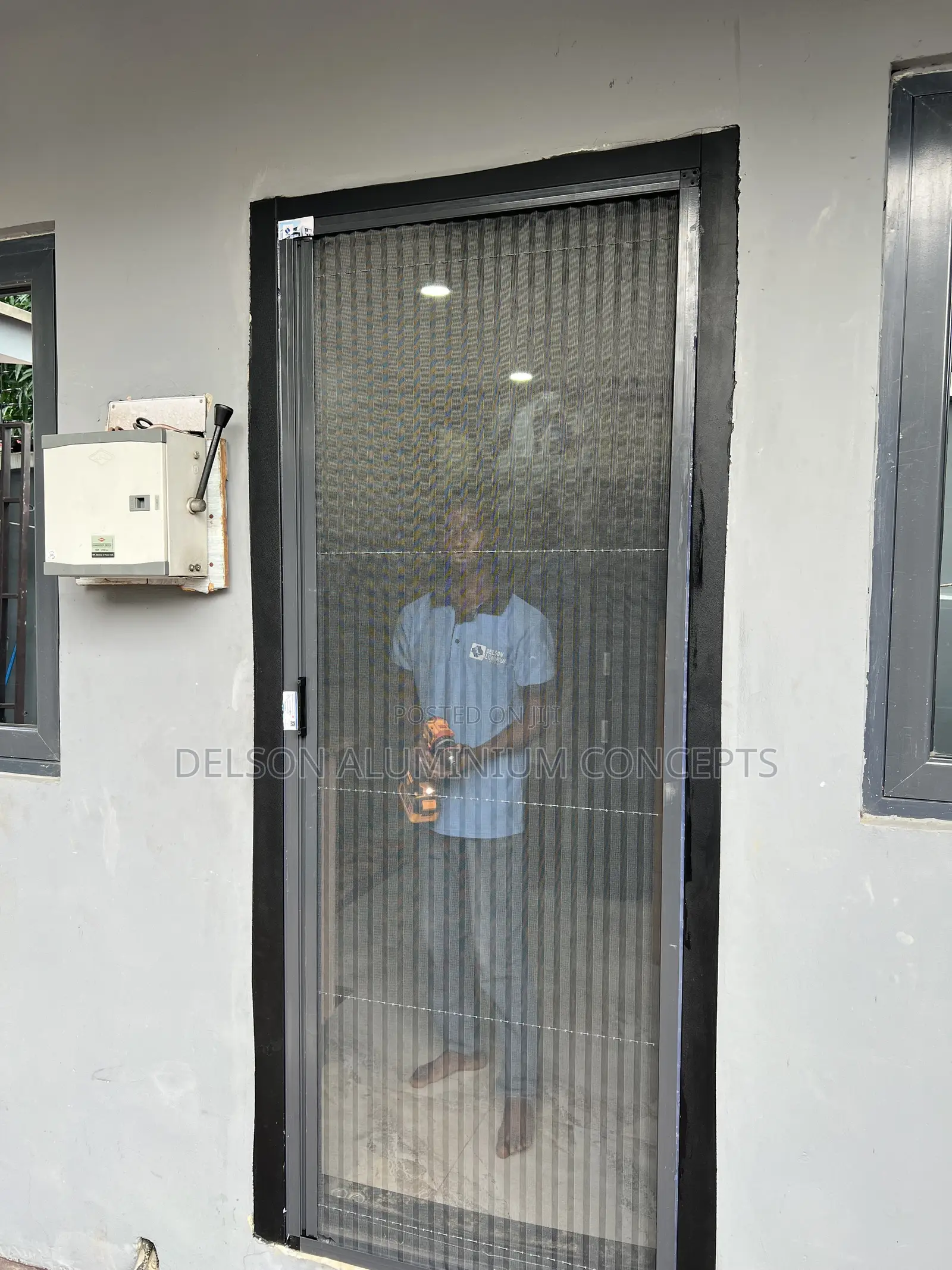 Retractable Net Door / Window