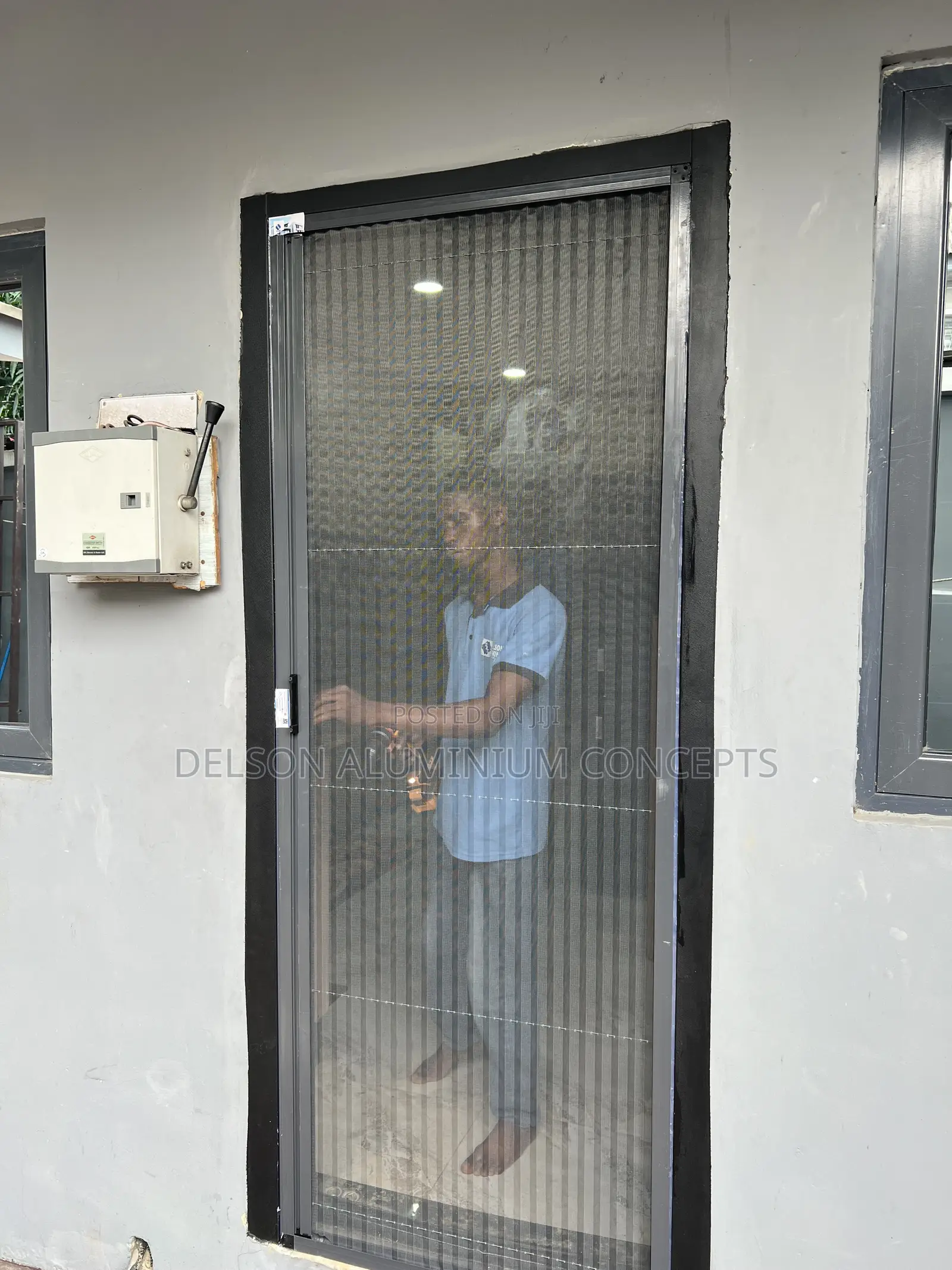 Retractable Net Door / Window