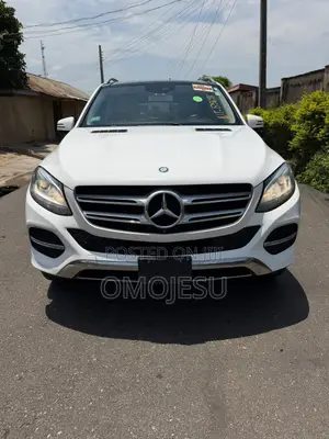 Mercedes-Benz GLE-Class GLE 350d 4MATIC 2016 White