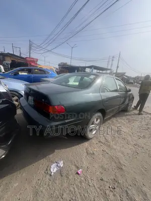 Toyota Camry 2002 Green