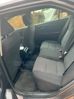 Toyota Camry 2016 Gray