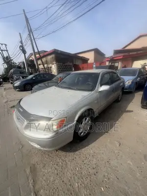 Toyota Camry 2002 Silver