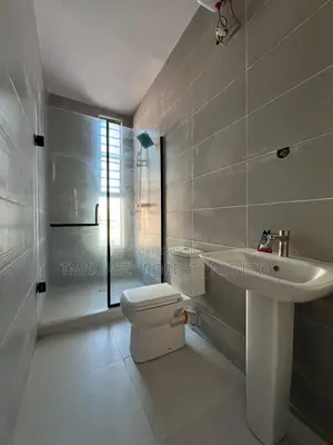 2bdrm Duplex in Abraham Adesanya Estate for rent