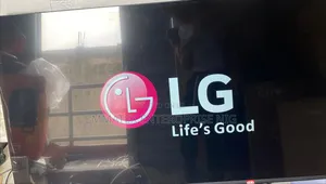 New Modern LG Smart Led 65 Inches TV
